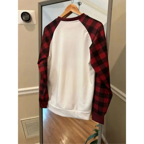 Merry Christmas Plaid New Sweater Size Medium - Picture 4 of 5